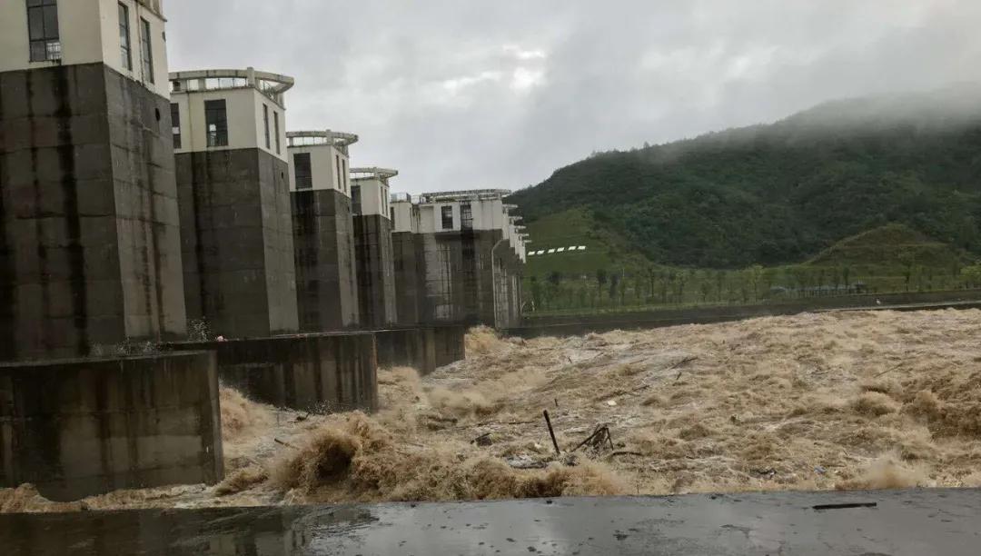 鄱阳县水利局新项目启动，推动地方水资源可持续利用的重大举措